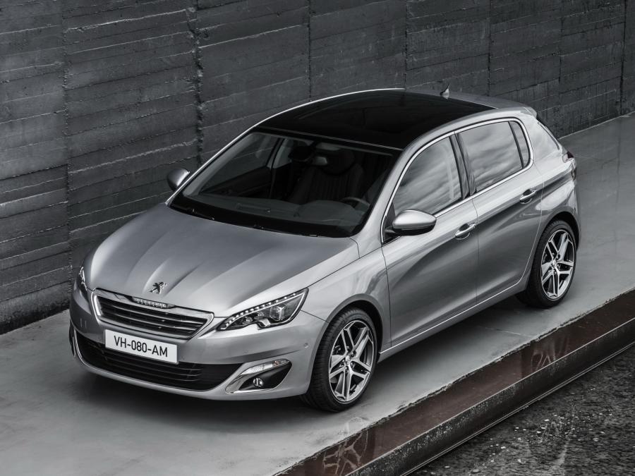  Peugeot 308 2013 года  (фото 28 из 47)